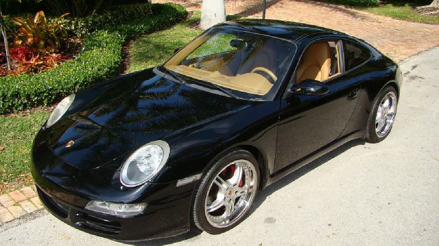 2005 Porsche 911 LS Extended Cab 2WD