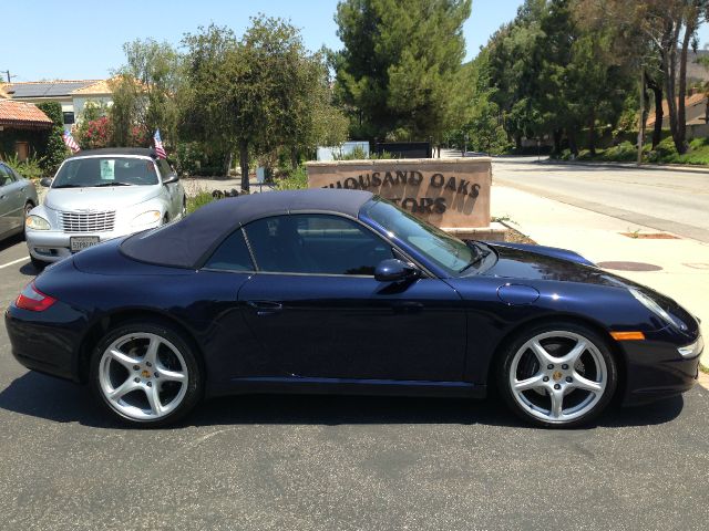 2005 Porsche 911 4WD REG CAB 120.5 SLT