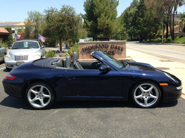 2005 Porsche 911 4WD REG CAB 120.5 SLT