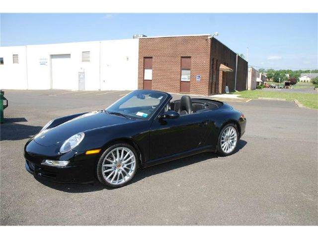 2006 Porsche 911 4WD REG CAB 120.5 SLT
