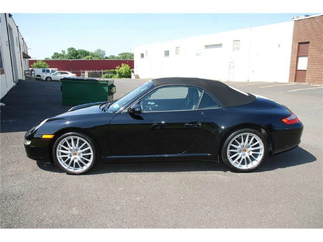 2006 Porsche 911 4WD REG CAB 120.5 SLT