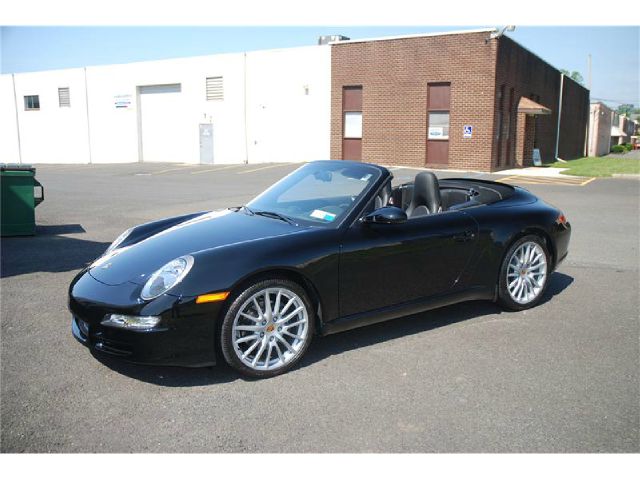 2006 Porsche 911 4WD REG CAB 120.5 SLT