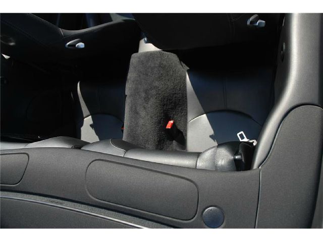 2006 Porsche 911 4WD REG CAB 120.5 SLT