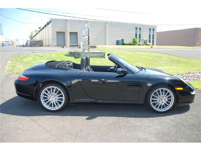 2006 Porsche 911 4WD REG CAB 120.5 SLT