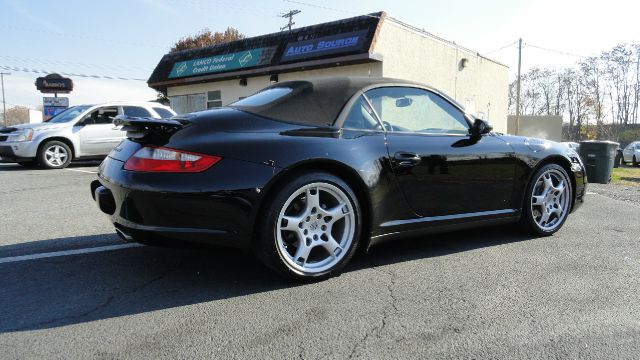 2006 Porsche 911 Creme And Gold Ed