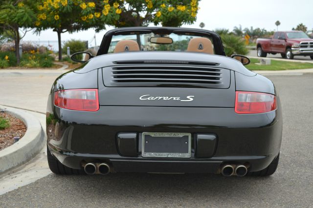 2007 Porsche 911 Laramie SLT Quad Cab