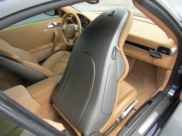 2008 Porsche 911 1999 Ford XL