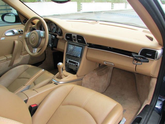 2008 Porsche 911 1999 Ford XL