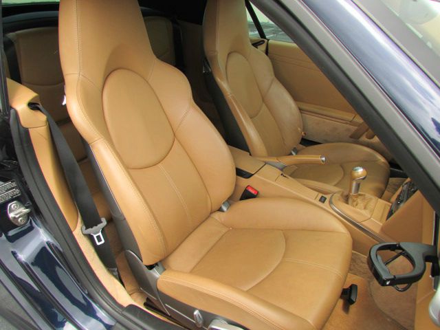 2008 Porsche 911 1999 Ford XL