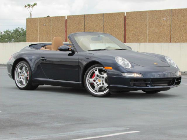 2008 Porsche 911 1999 Ford XL