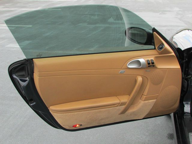 2008 Porsche 911 1999 Ford XL