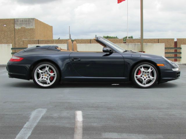 2008 Porsche 911 1999 Ford XL