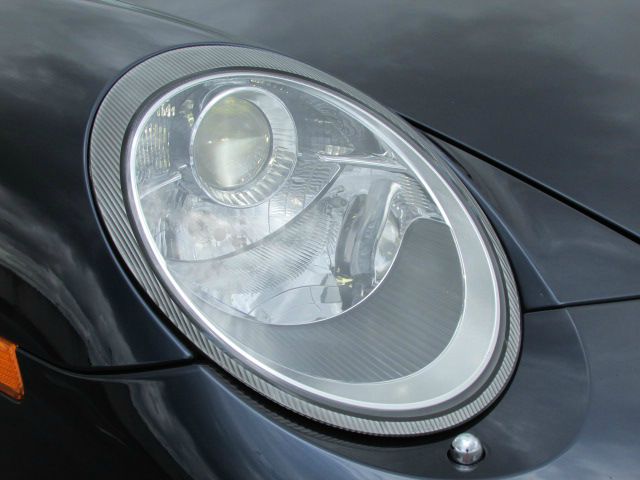 2008 Porsche 911 1999 Ford XL