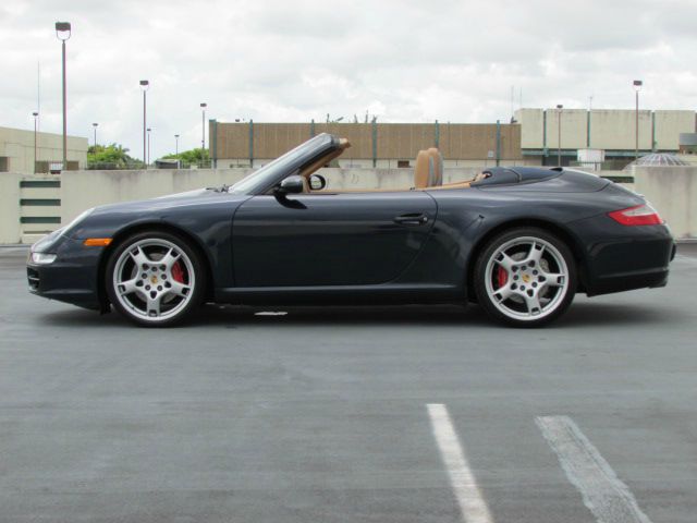 2008 Porsche 911 1999 Ford XL