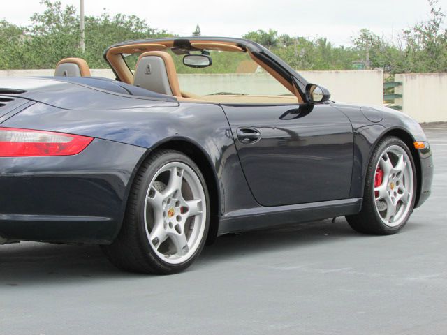 2008 Porsche 911 1999 Ford XL