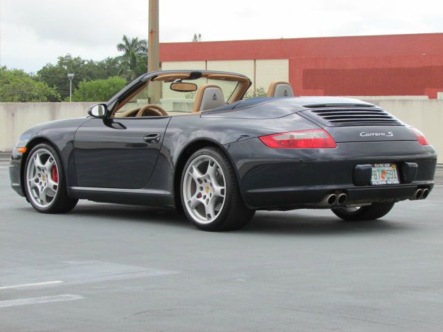 2008 Porsche 911 1999 Ford XL