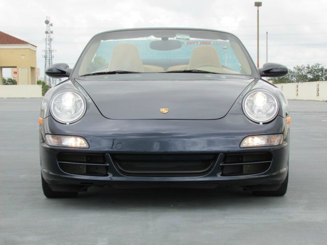 2008 Porsche 911 1999 Ford XL