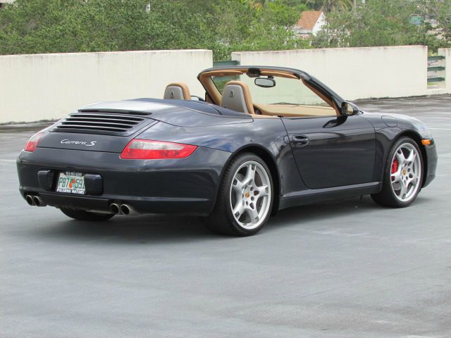 2008 Porsche 911 1999 Ford XL