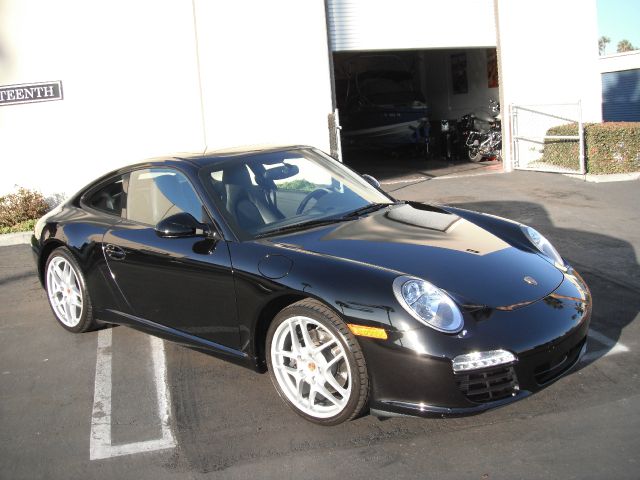 2009 Porsche 911 EX-L W/res . NAVI DVD