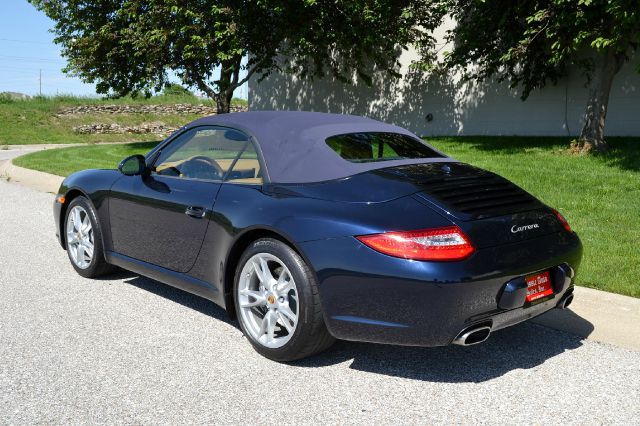 2009 Porsche 911 4WD REG CAB 120.5 SLT