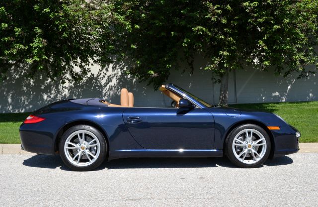 2009 Porsche 911 4WD REG CAB 120.5 SLT