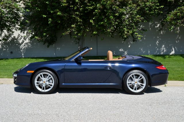 2009 Porsche 911 4WD REG CAB 120.5 SLT