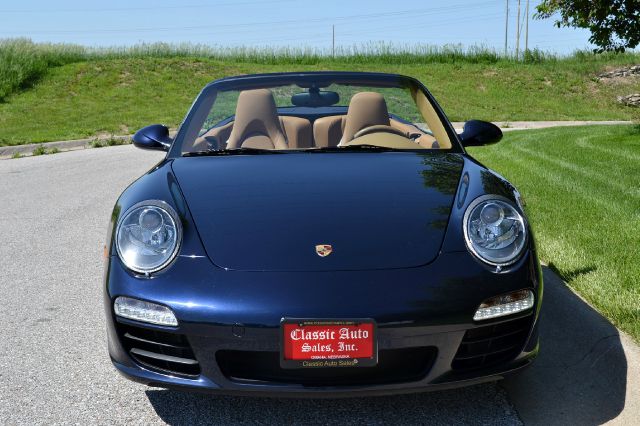 2009 Porsche 911 4WD REG CAB 120.5 SLT