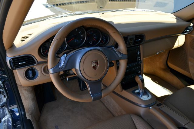 2009 Porsche 911 4WD REG CAB 120.5 SLT