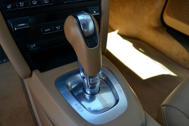 2009 Porsche 911 4WD REG CAB 120.5 SLT