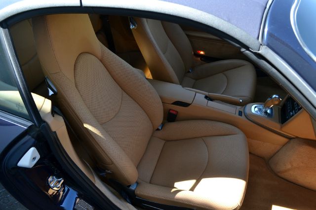 2009 Porsche 911 4WD REG CAB 120.5 SLT