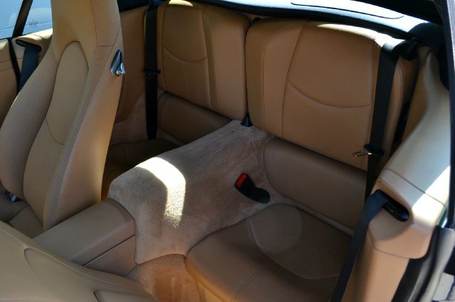 2009 Porsche 911 4WD REG CAB 120.5 SLT