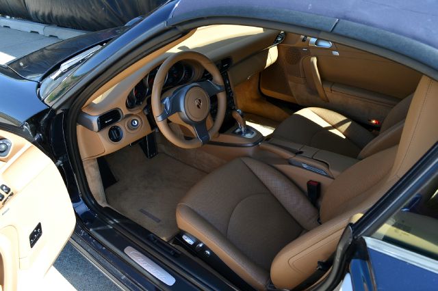 2009 Porsche 911 4WD REG CAB 120.5 SLT