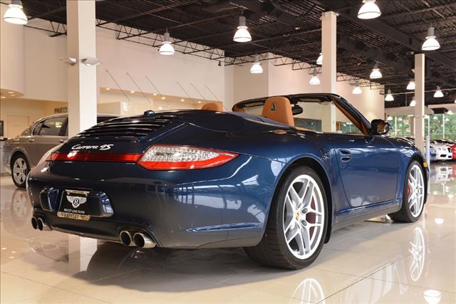 2011 Porsche 911 1999 Ford XL