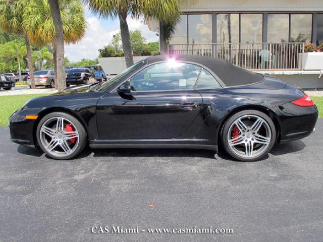 2011 Porsche 911 1999 Ford XL