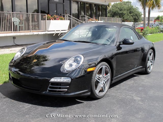 2011 Porsche 911 1999 Ford XL