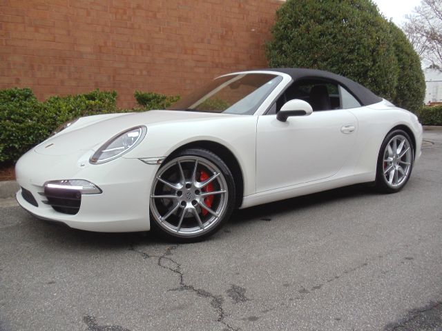 2012 Porsche 911 Laramie SLT Quad Cab