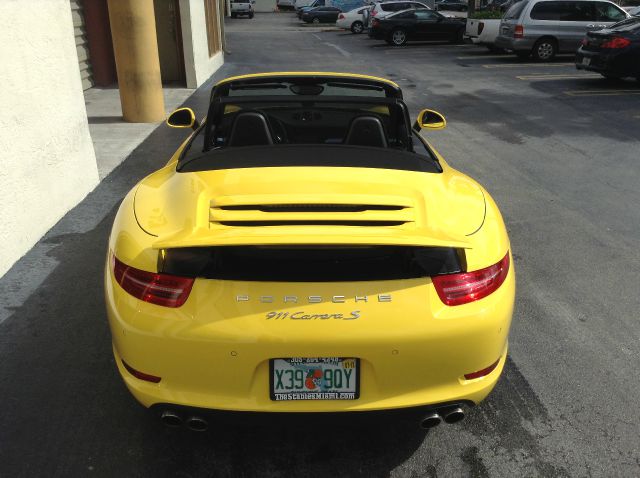 2013 Porsche 911 Laramie SLT Quad Cab