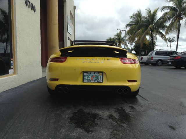 2013 Porsche 911 Laramie SLT Quad Cab