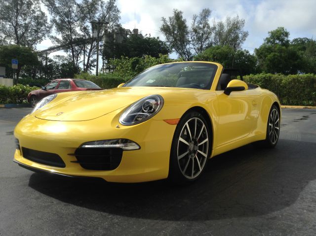 2013 Porsche 911 Laramie SLT Quad Cab