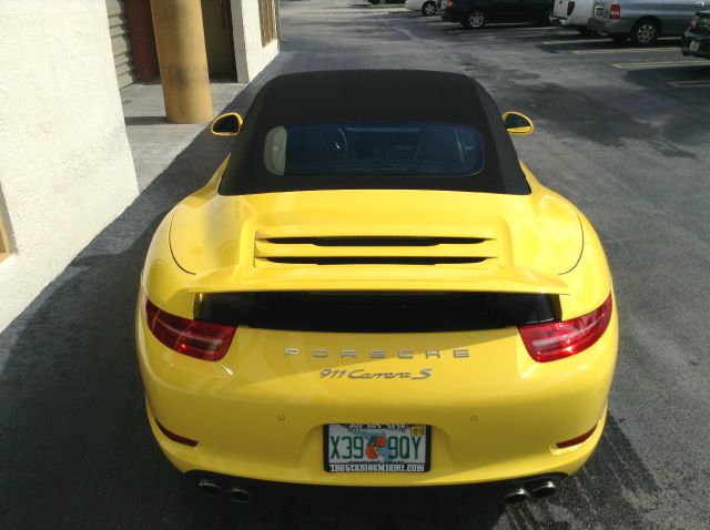 2013 Porsche 911 Laramie SLT Quad Cab