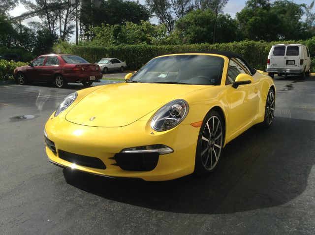2013 Porsche 911 Laramie SLT Quad Cab