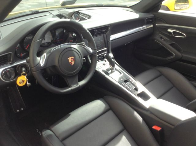 2013 Porsche 911 Laramie SLT Quad Cab