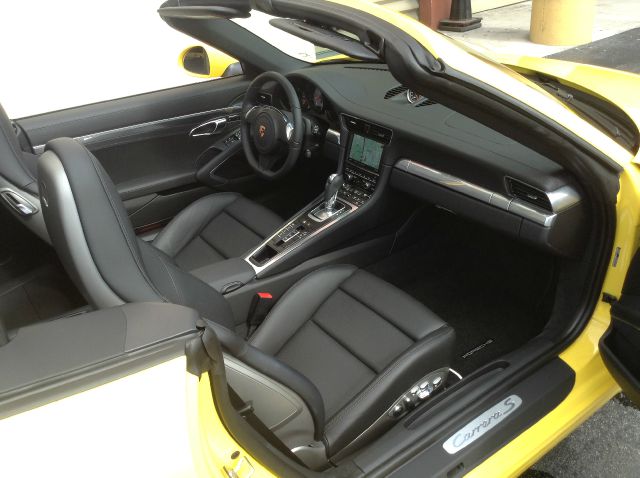 2013 Porsche 911 Laramie SLT Quad Cab