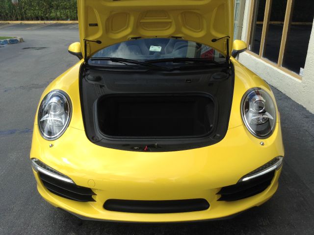 2013 Porsche 911 Laramie SLT Quad Cab