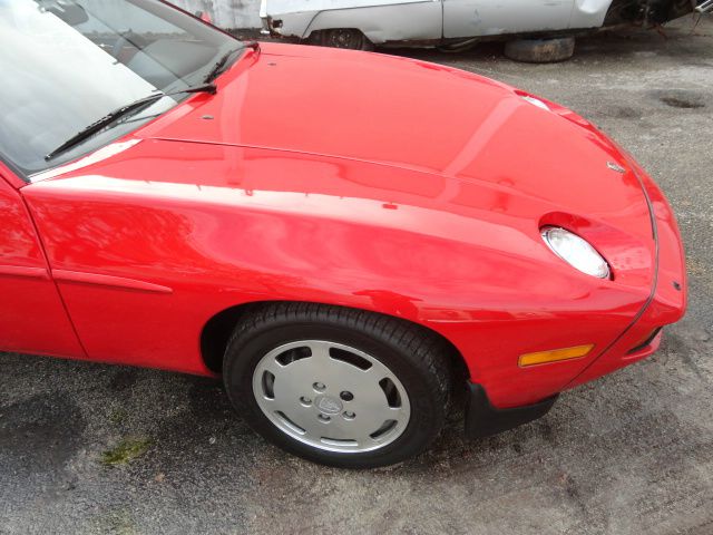 1984 Porsche 928 XR