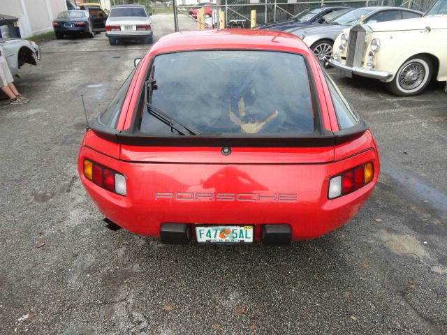 1984 Porsche 928 XR