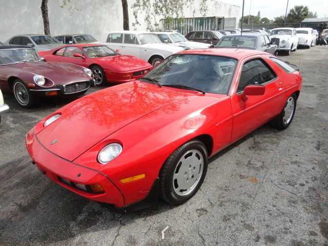 1984 Porsche 928 XR