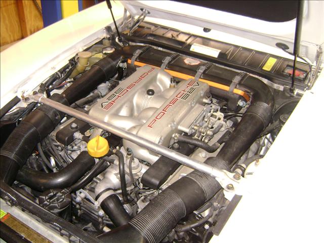 1987 Porsche 928 18900+375