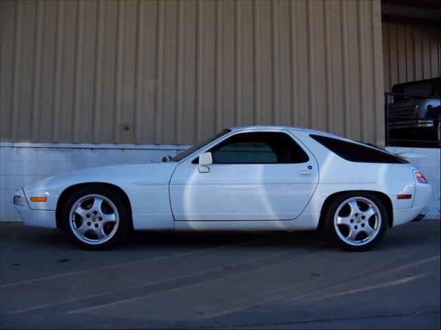 1987 Porsche 928 XR