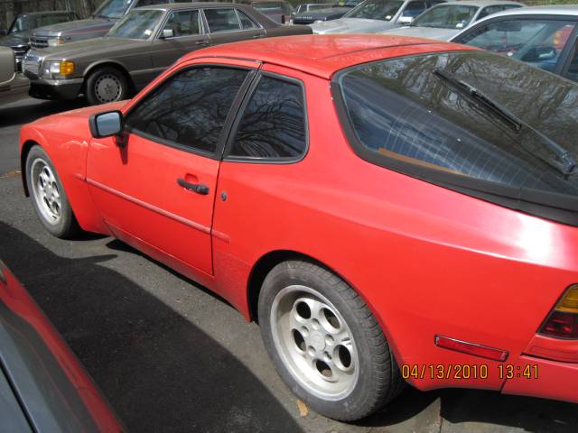 1985 Porsche 944 Base